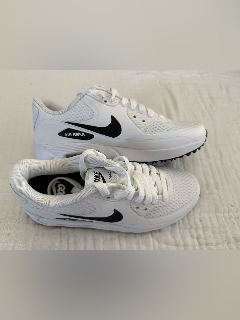 NWOB Nike Air Max 90 G Golf Shoes Youth Size 4